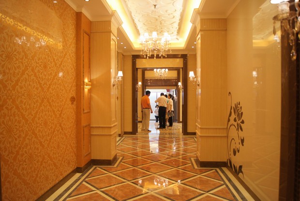 图12、2011年度重庆涪陵优秀专卖店装饰通道（选登）